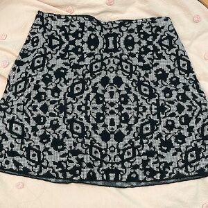 Abercrombie black and white thick mini skirt